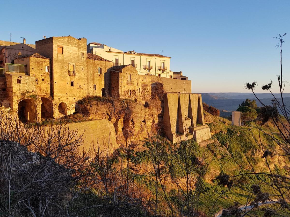 Vintage House In Centro Storico Basilicata Puglia Villa Irsina Exterior photo