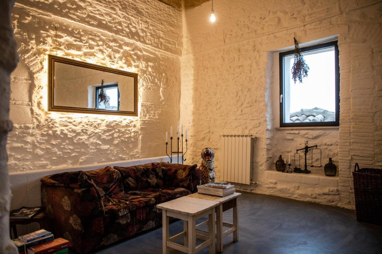 Vintage House In Centro Storico Basilicata Puglia Villa Irsina Exterior photo