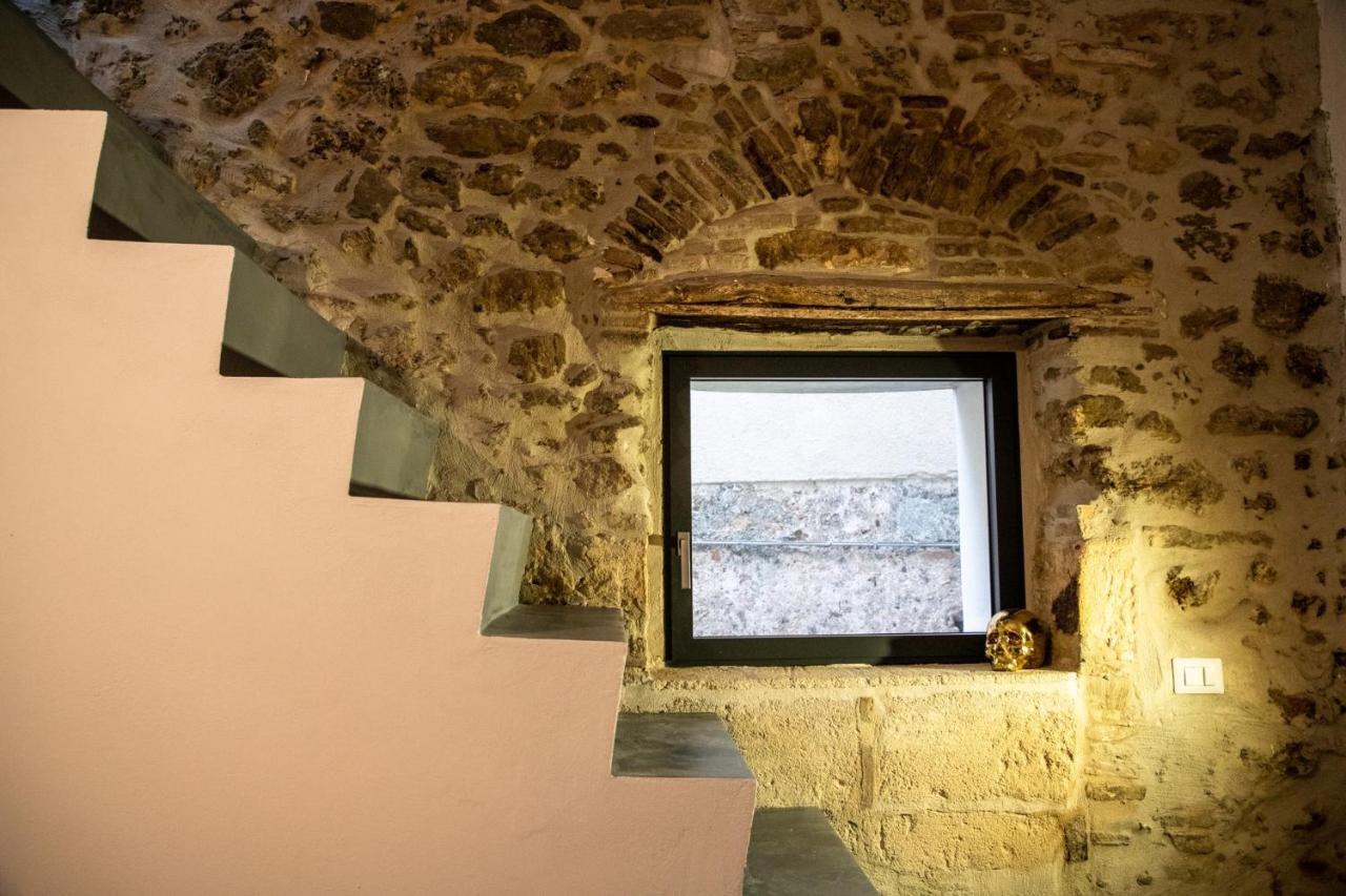 Vintage House In Centro Storico Basilicata Puglia Villa Irsina Exterior photo